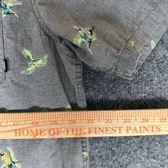 VANS Shirt Mens M Grey AOP Parrots Short Sleeve Button Up Pocket Skate Adult - Picture 6 of 7